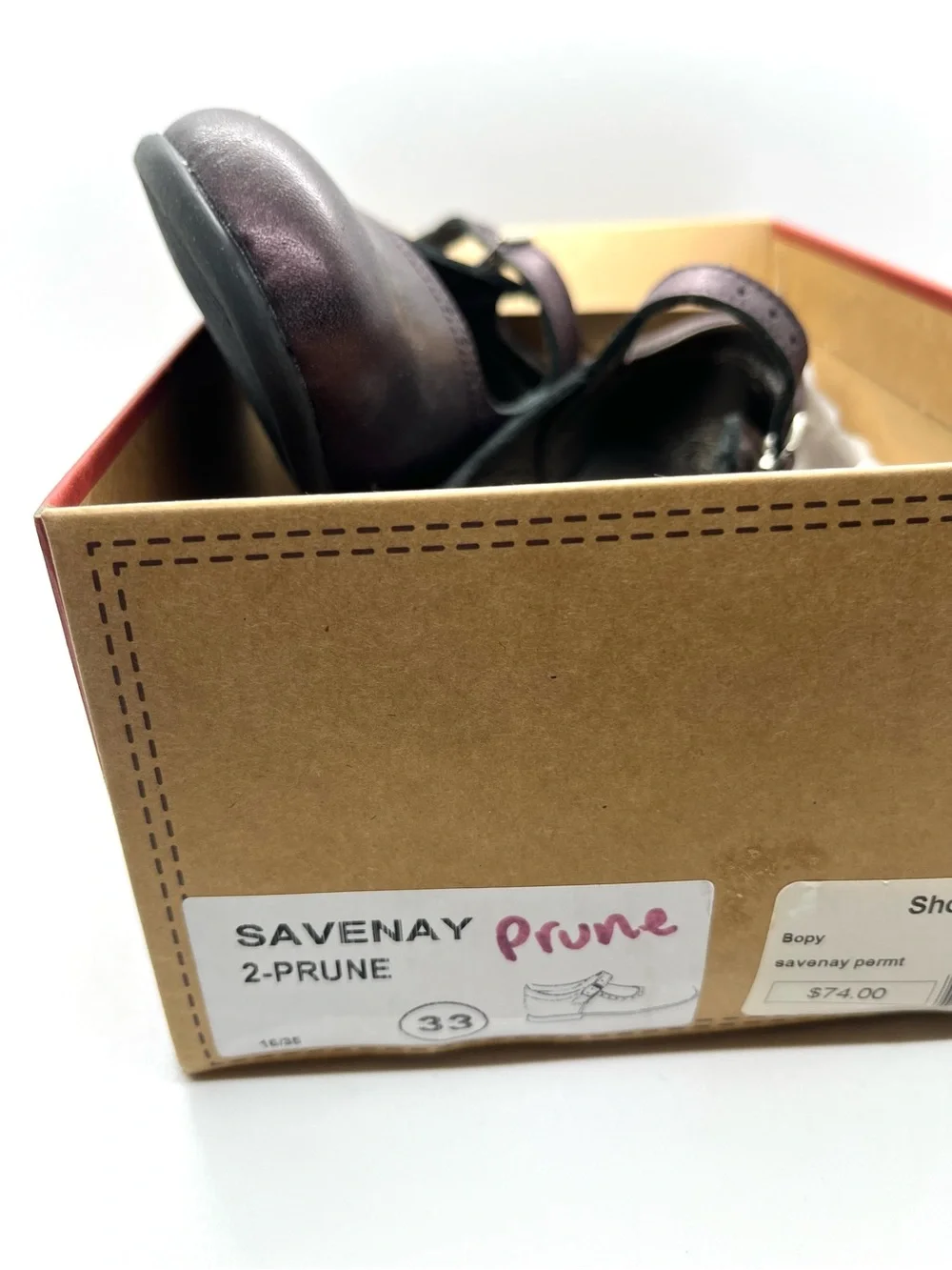 Girls plum leather Mary Jane w buckle EURO 33 USA 2